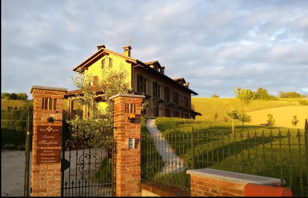 Azienda Agricola Cascina Margherita San Damiano d'Asti Exterior photo